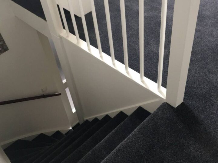 Wat kost trap stofferen? Zo is de prijs opgebouwd