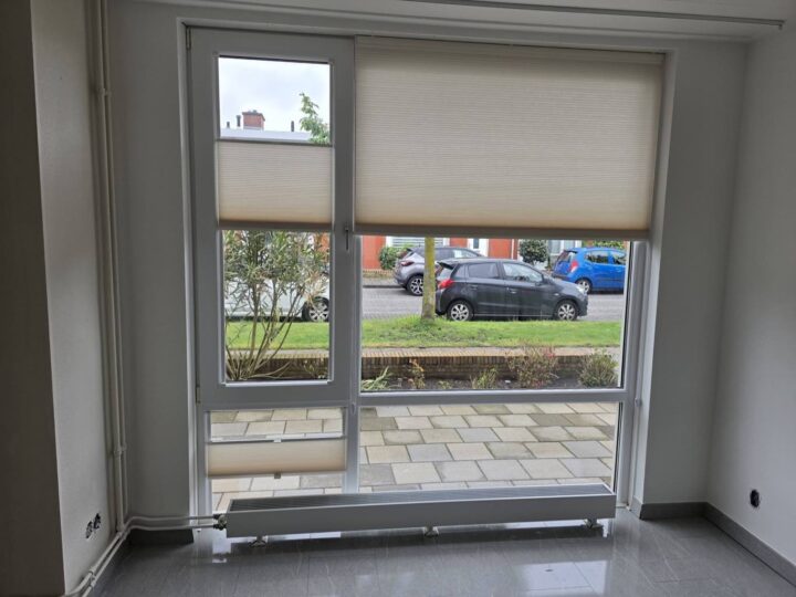 Complete raamdecoratie voor een woning in Hengelo foto 3