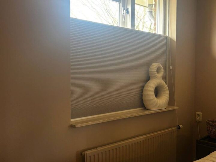 Complete metamorfose met PVC visgraat en plisses foto 6