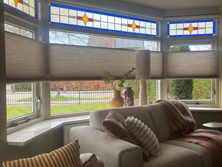 Complete metamorfose met PVC visgraat en plisses foto 7