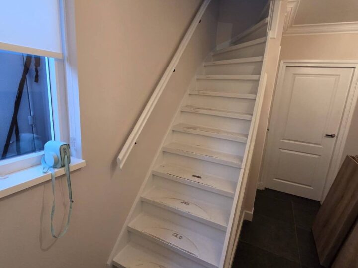 Traprenovatie met PVC in Nijverdal